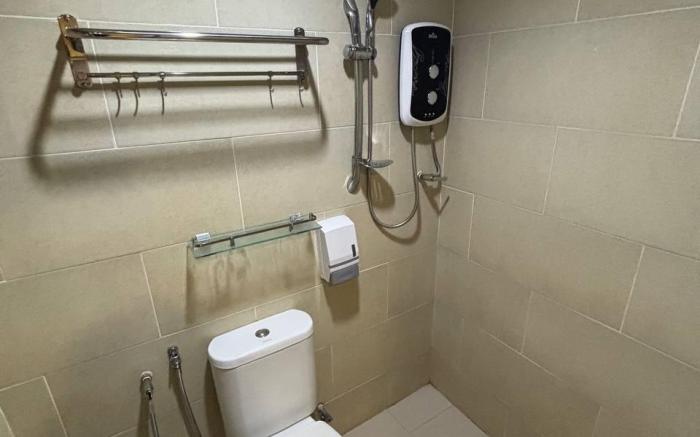 Signature Hotel Puchong DeluxeSuite LRT 33