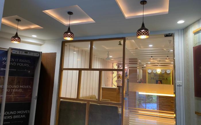 Hotel Prayosha