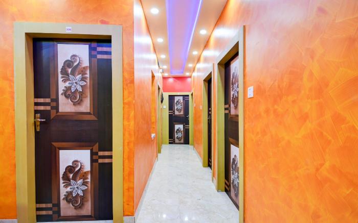 Hotel O Madhyamgram Formerly Dolphin