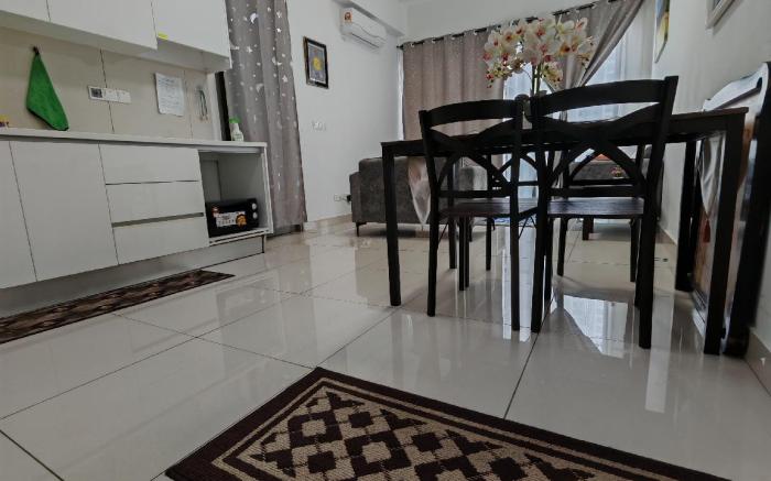 Astoria | Pool | Wifi | 3Bed | +3sleep mat | 7pax