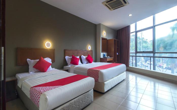 Super OYO 828 Comfort Hotel Shah Alam