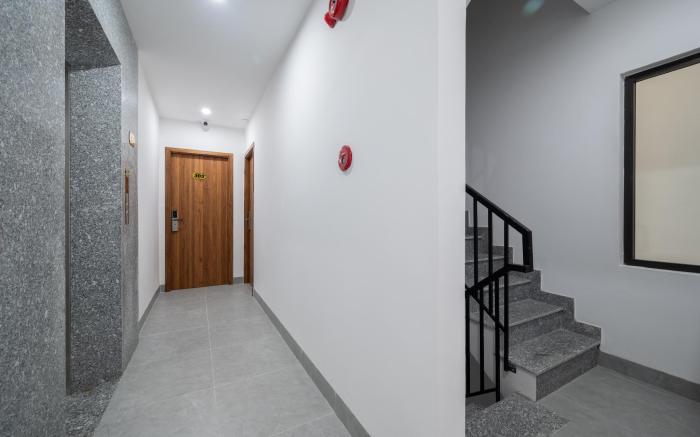 Saluton House
