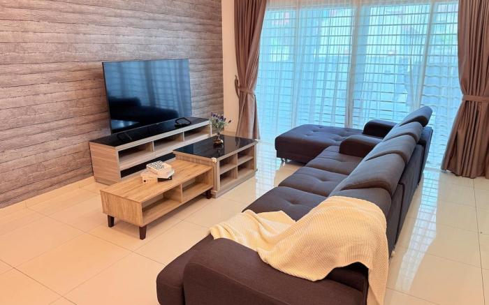 Beringin Bliss Double-Storey Homestay
