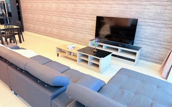 Beringin Bliss Double-Storey Homestay