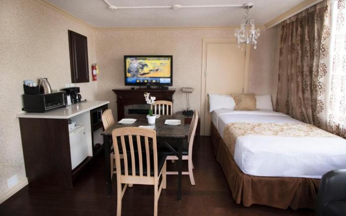 Divya Sutra Suites on Robson Downtown Vancouver
