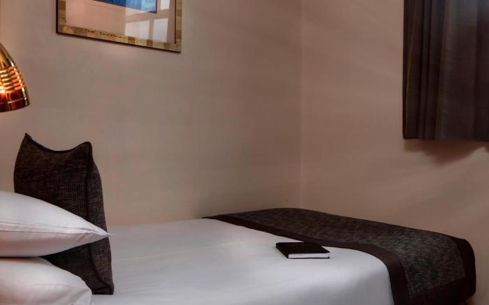 Best Western Corona Hotel London
