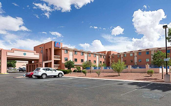Motel 6 Page, AZ