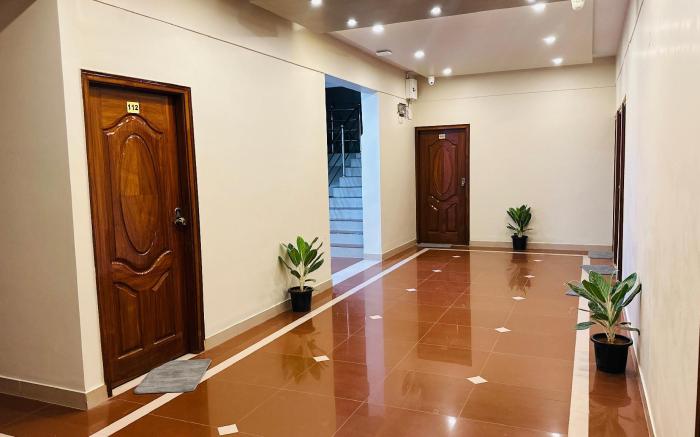 IVORY SUITES