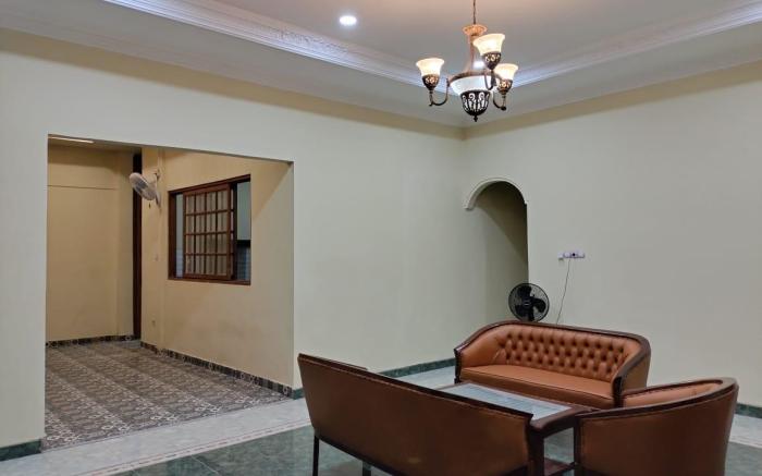 Aza House