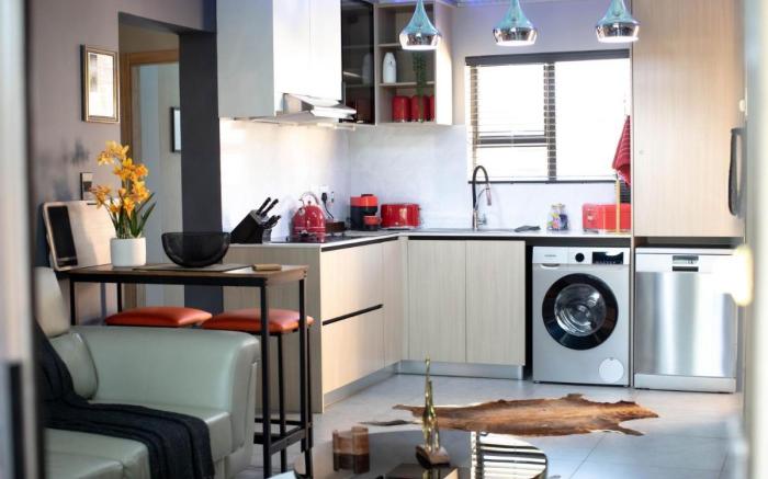 Luxurious Self-Catering Apartment in Benoni with Private Entrance