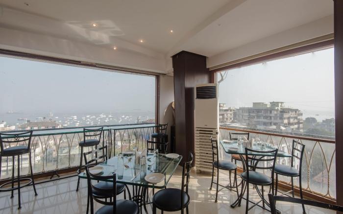 OYO Flagship 15439 Colaba