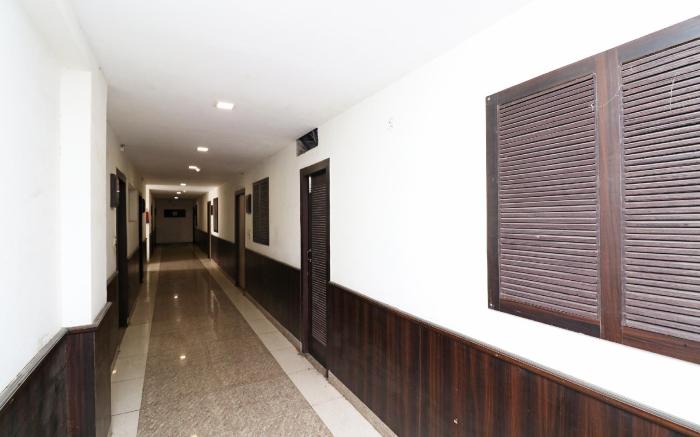 OYO 29826 Central Hotel