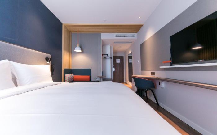 Holiday Inn Express Shanghai Tangzhen By IHG