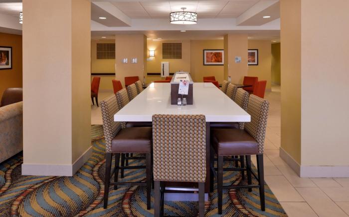Holiday Inn Express & Suites Page – Lake Powell Area By IHG