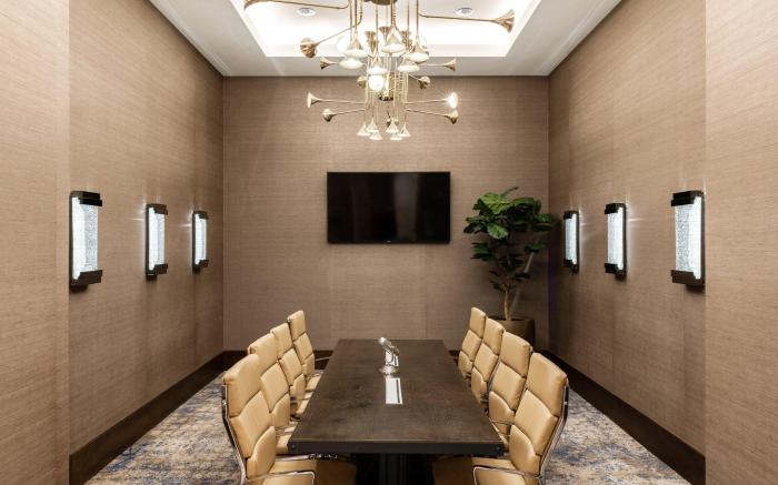 Holiday Inn & Suites Nashville Downtown – Broadway By IHG