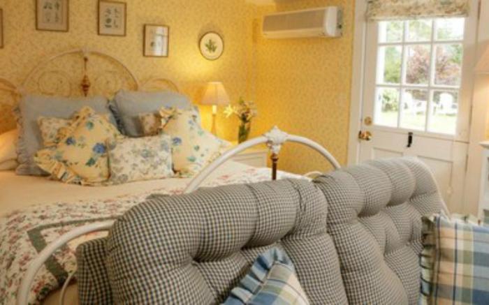 Captains House Inn