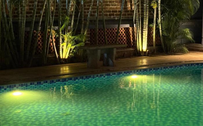 LA MILLIONAIRE LUXURY RESORT
