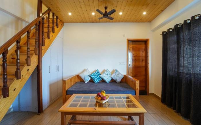 Paddy Duplex Landour | 1 Km from Mall Road