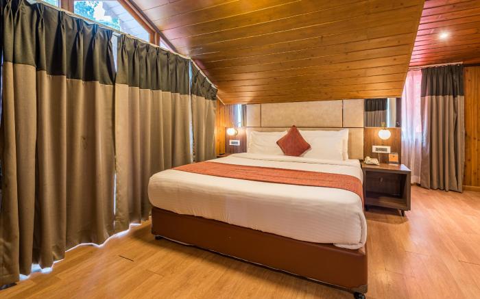 Udaan Nirvana Resort, Darjeeling ( Mall Road )
