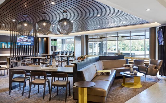 Springhill Suites by Marriott Oakland Airport