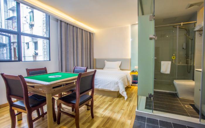 7 Days Inn Huaihua Zhijiang Pedestrian Street