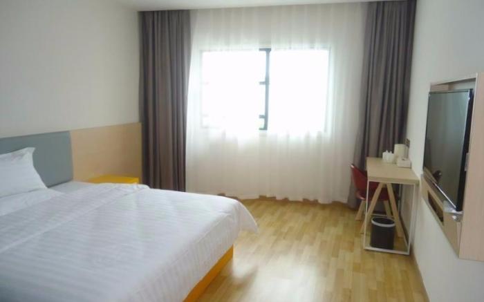 7 Days Inn Suining Daying China's Dead Sea Scenic Spot