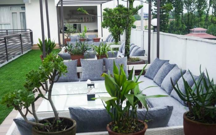 Hotel Mustang Holiday Inn