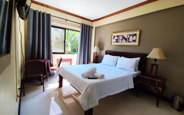 Spring Plaza Hotel