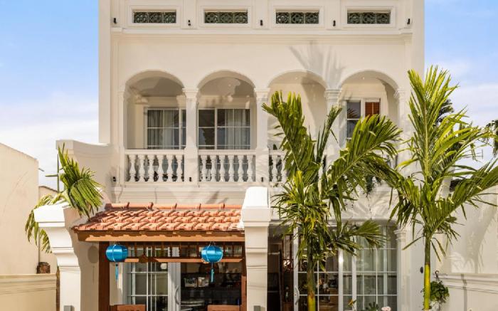 Spring Breeze apartment hotel 
