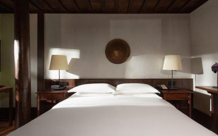 Lijiang Old Town Lanshe Hotel