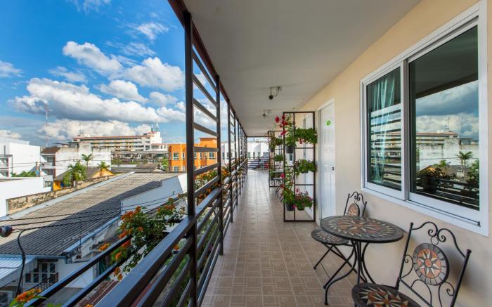 Chiang Mai Waroros Boutique Hotel