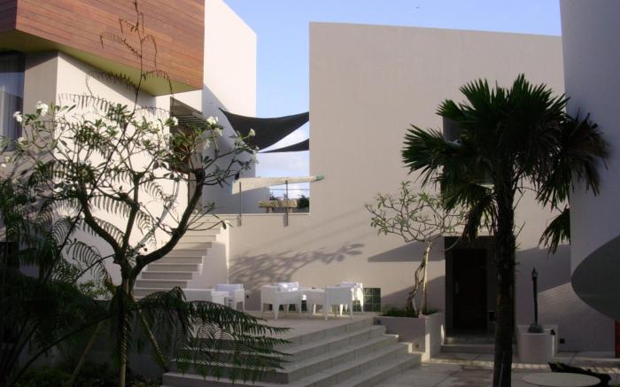 Scala – Bed and Beyond Hotel