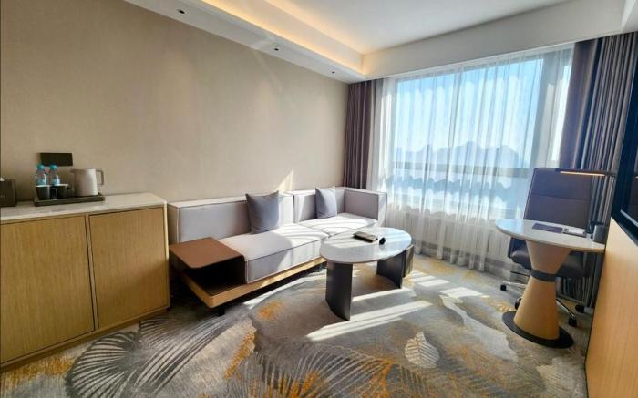 Yanshan Hotel