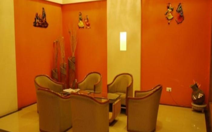 Hotel Kohinoor Square