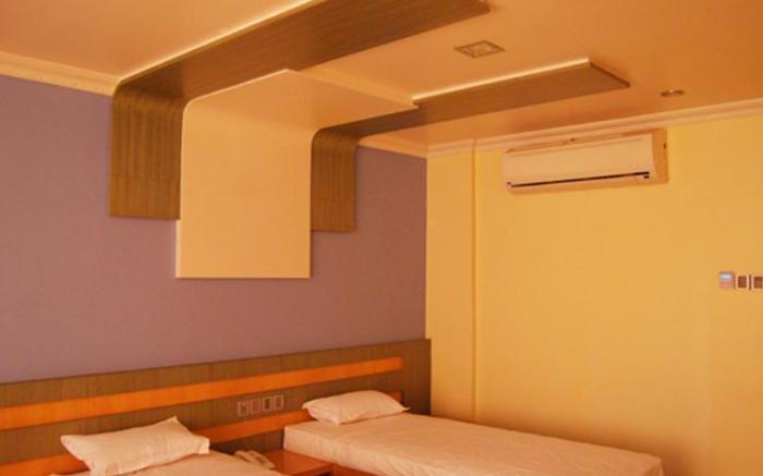 Hotel Kohinoor Square