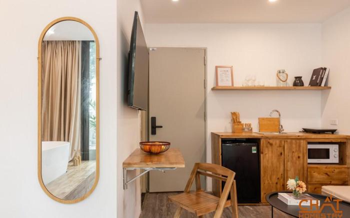 TP2* Railway Loft * Near Train Street * Bathtub