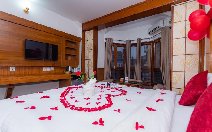 Amber Royel Hotel