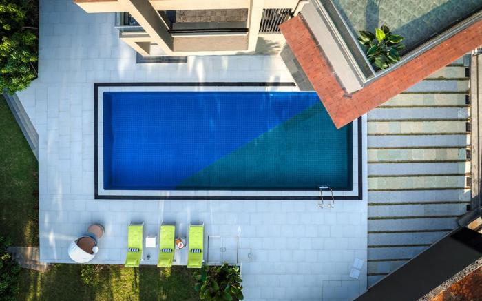 Casa 87 By ZenAway - 3BHK, Pool, Gym, Breakfast