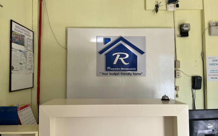 ROYALE HOMETEL