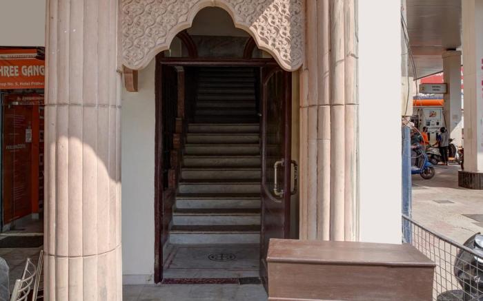 Hotel Prithvi Palace