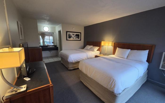 Americas Best Value Inn Rockford