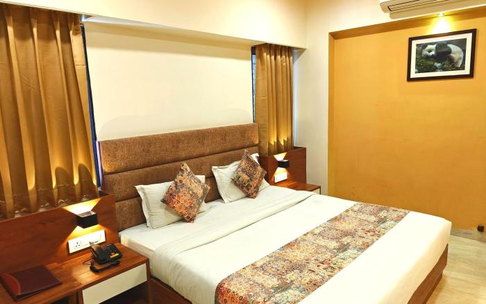 Opulence Inn near city palace