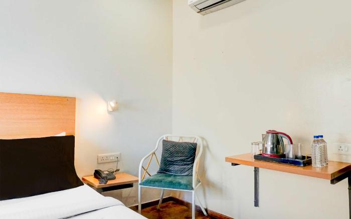 Collection O Pune Mandai Metro Station