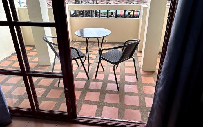 Spacious apartment, balcony