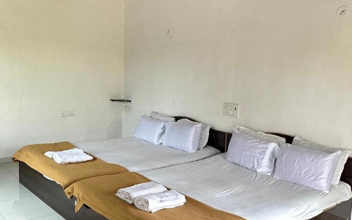 Mountaina Villa 5 Bkh Karjat By County Escaspe