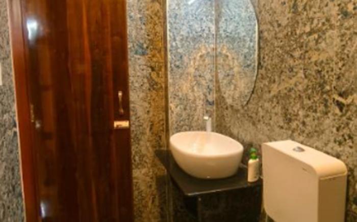 Hotel Jagat Villa Near FatehSagar Lake