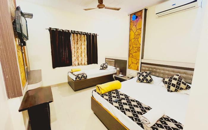 Goroomgo Sai Balaji Residency shirdi