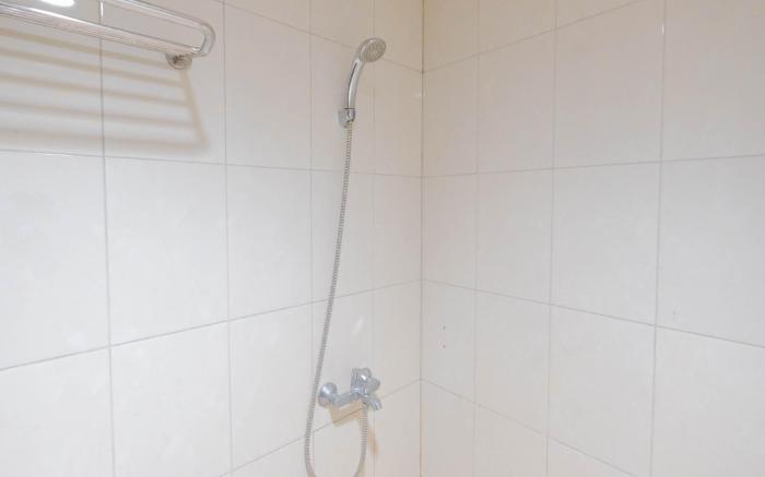 Spacious 2BR Apt at Vittoria Residence By Travelio