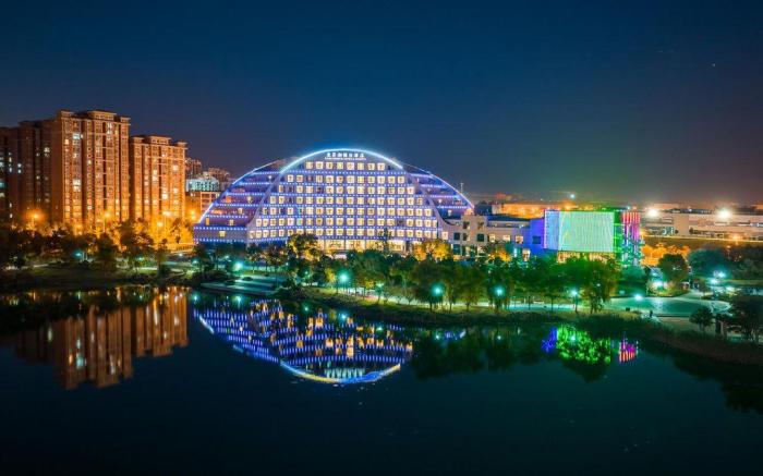 Dongsheng Lake Holiday Hotel