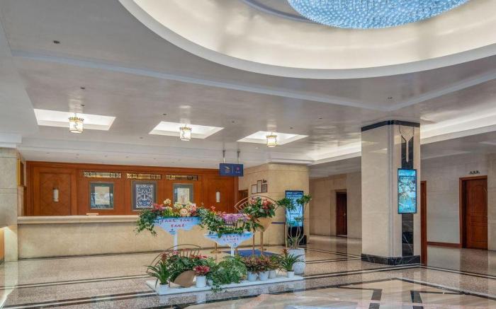 Golden Eagle Hotel Yuexiu Park Xiaobei Metro Station Branch